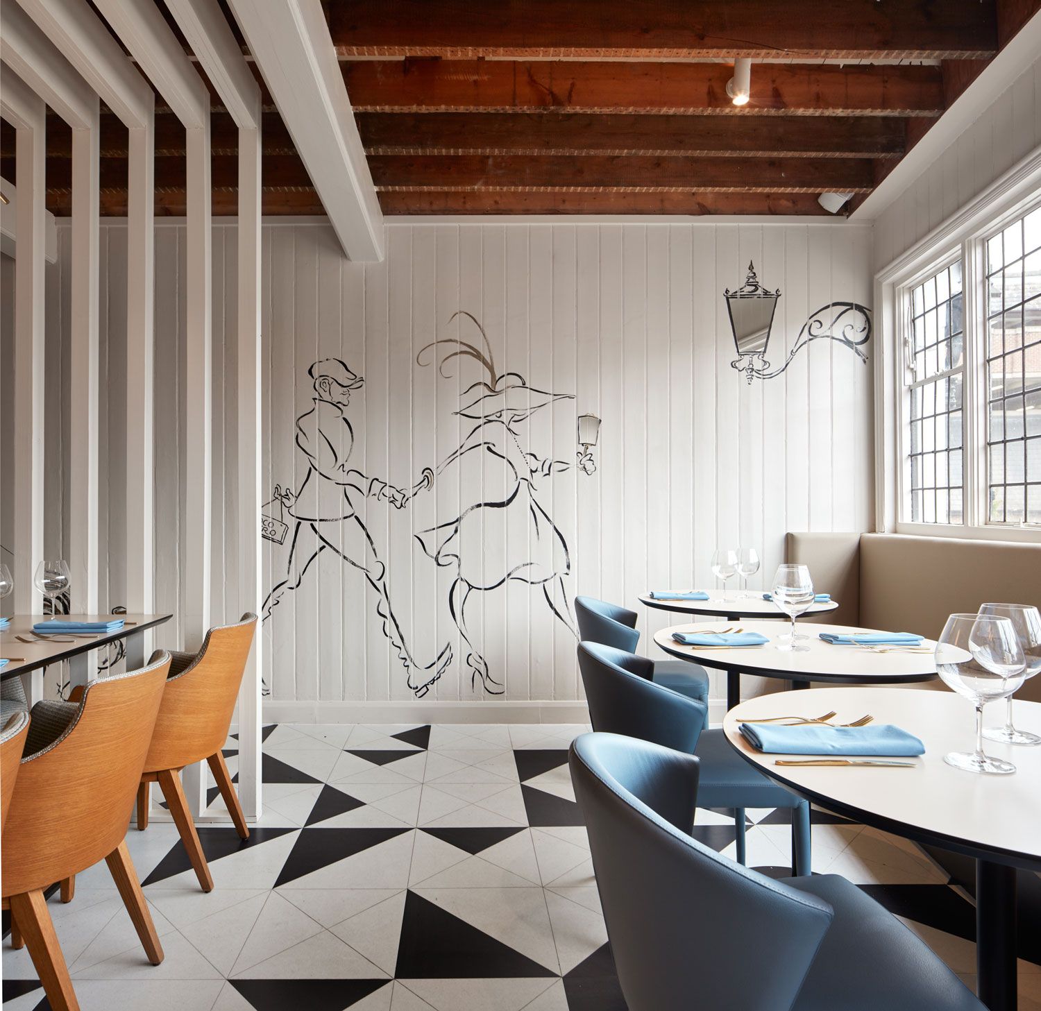 wall-partition-restaurant