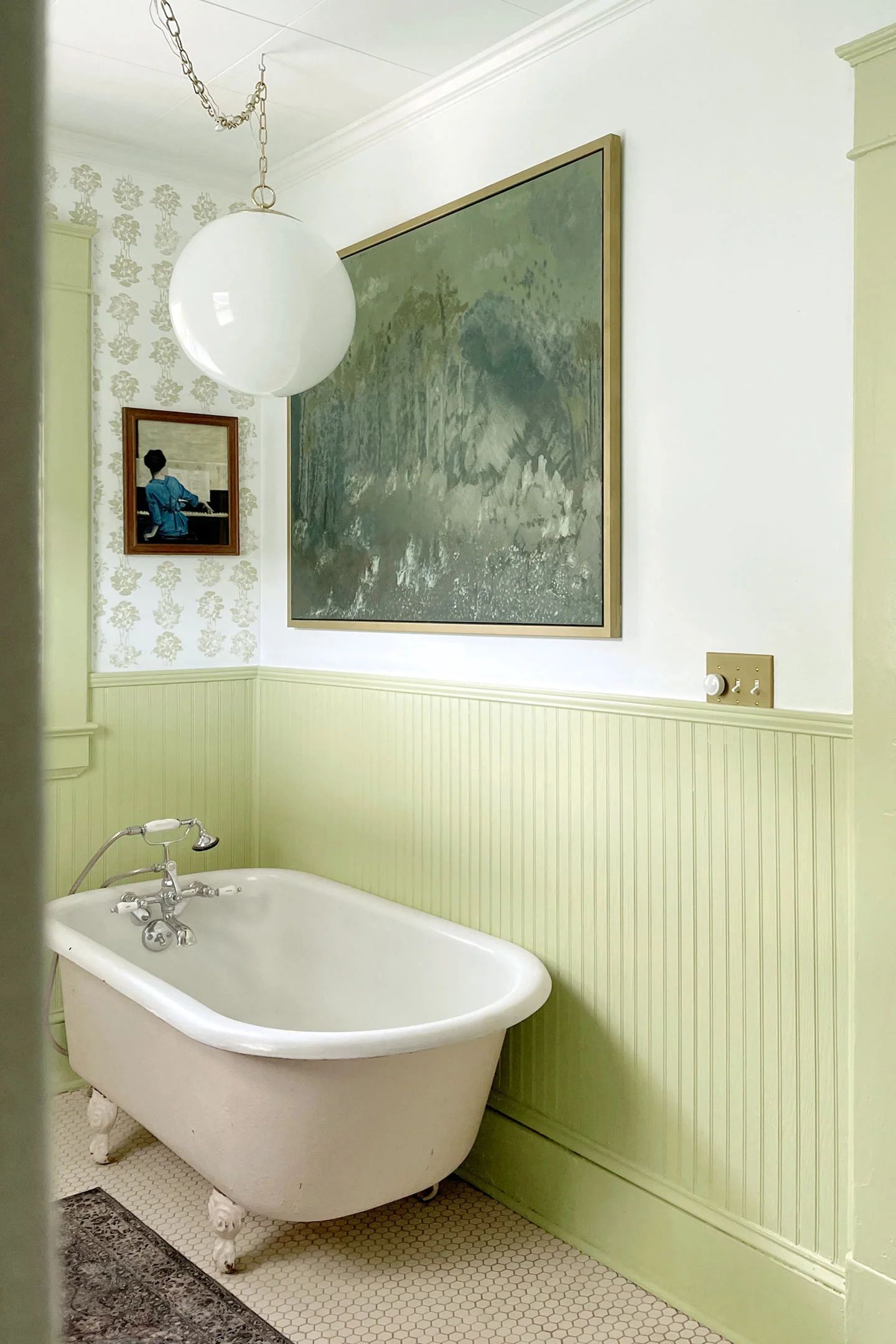 09-Walls-renovation-fresh-green-bathroom-wall-paneling