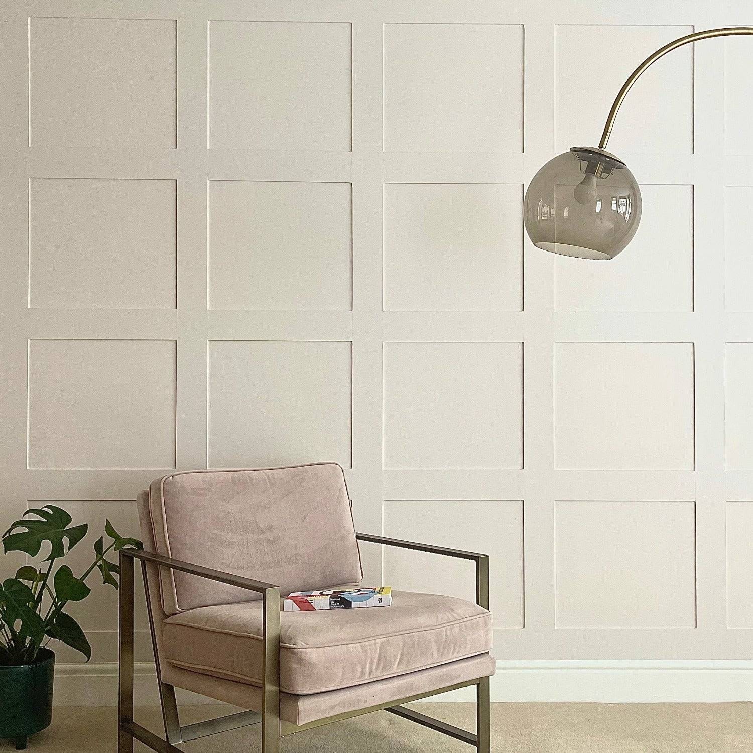 02-white-shaker-wall-panel-living-room-design